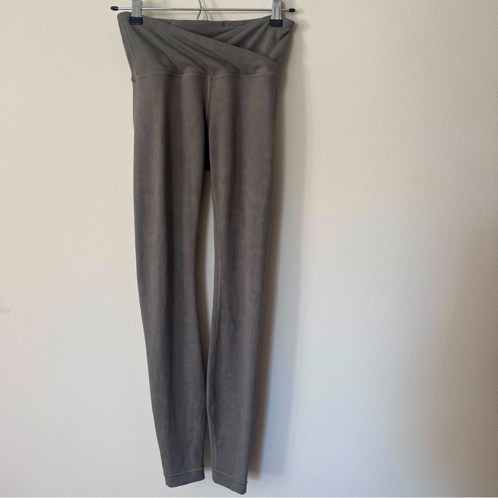 Lululemon wunder train crisscross waist legging